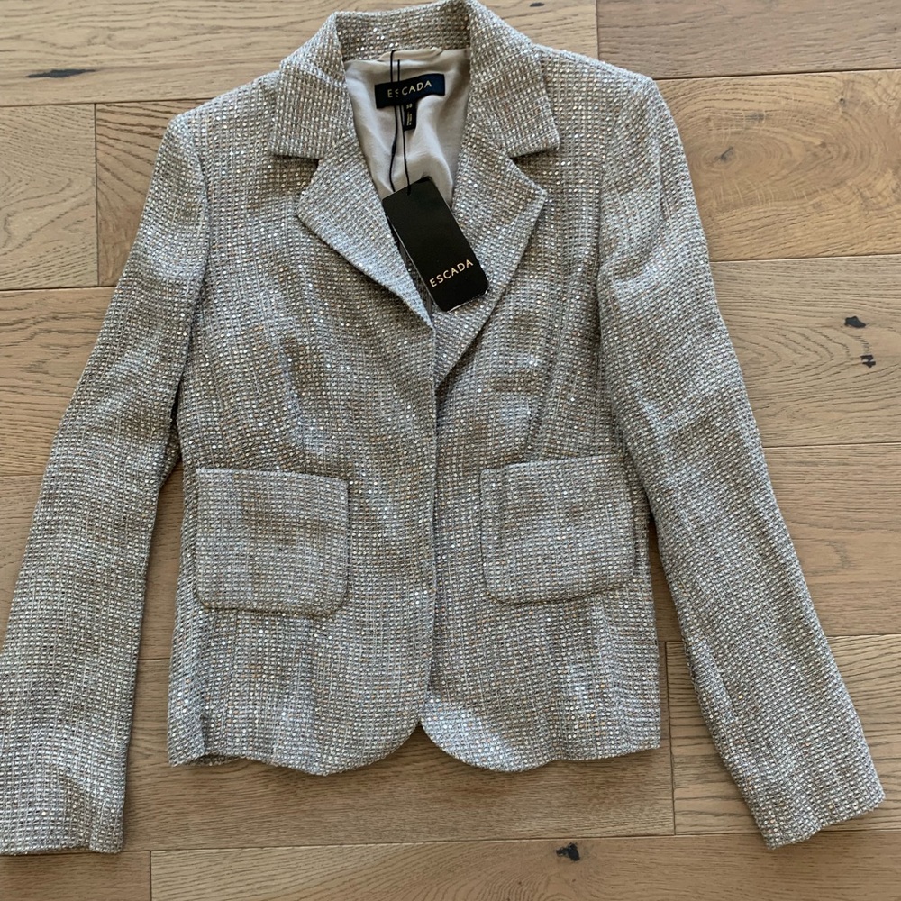 Absolutely gorgeous sequin jacket